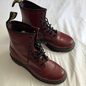 Burgandy dr martens